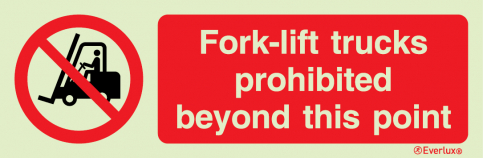 Fork-lift trucks prhoibited beyond this point sign - S 39 61
