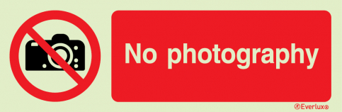 No photography sign | IMPA 33.8692 - S 39 83